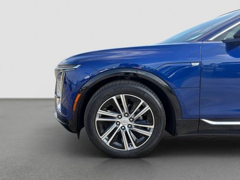 Used 2024 Cadillac Lyriq Luxury AWD/4WD image 22