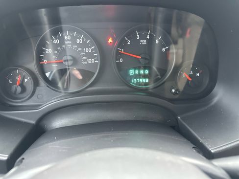 Used 2012 Jeep Patriot Latitude image 19