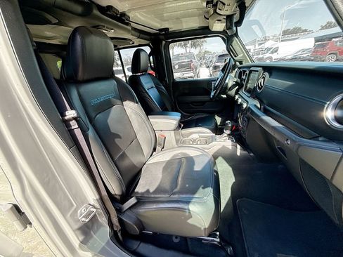 Used 2021 Jeep Wrangler Unlimited Rubicon 4xe w/ Steel Bumper Group image 33