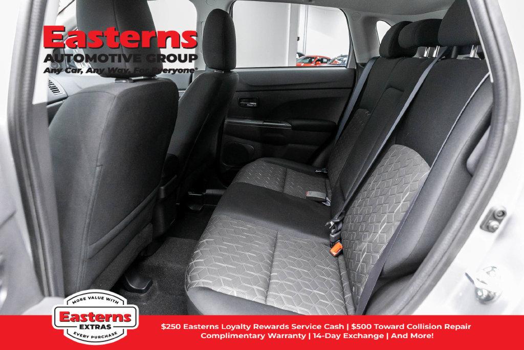 Used 2025 Mitsubishi Outlander Sport SE AWD/4WD image 21