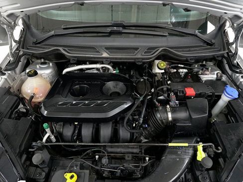 Used 2021 Ford EcoSport SE w/ SE Convenience Package image 3