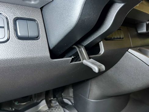 Used 2025 Mercedes-Benz Sprinter 2500 image 21