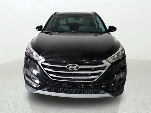 Used 2017 Hyundai Tucson Value AWD/4WD image 2