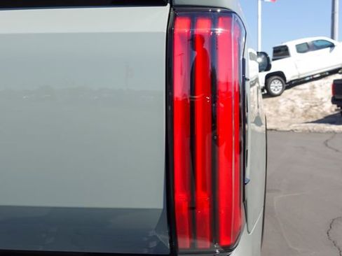 New 2026 Toyota Tundra Platinum AWD/4WD image 7
