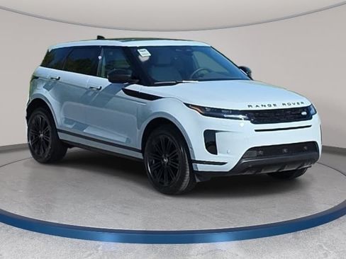 New 2026 Land Rover Range Rover Evoque S AWD/4WD image 3