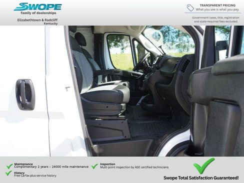 Used 2025 RAM ProMaster 2500 w/ Convenience Group FWD image 9