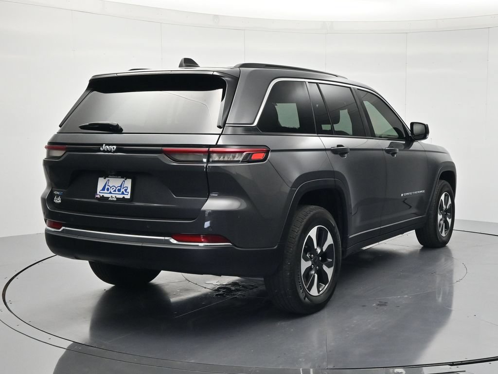 Used 2024 Jeep Grand Cherokee Limited 4xe w/ Trailer Tow Package AWD/4WD image 5