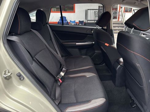 Used 2016 Subaru Crosstrek 2.0i Premium image 30