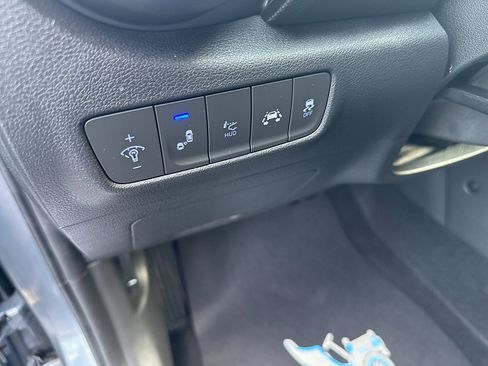 Used 2018 Hyundai Kona Ultimate AWD/4WD image 41