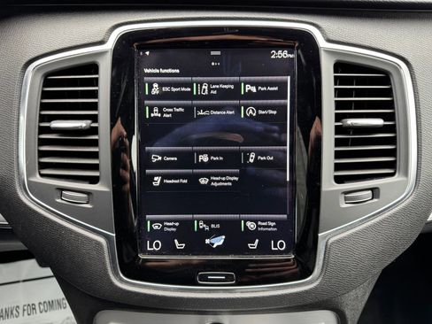 Used 2018 Volvo XC90 T6 Momentum w/ Convenience Package image 34