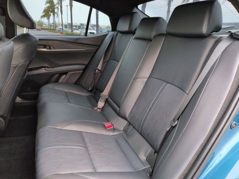 Used 2025 Toyota Camry XSE FWD image 31