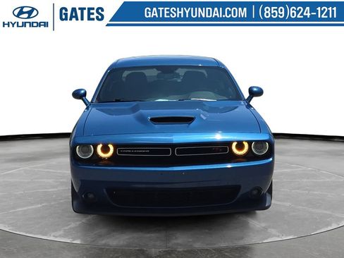 Used 2021 Dodge Challenger R/T RWD image 4