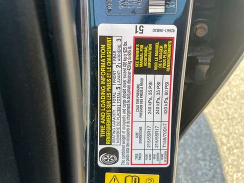 Used 2018 Toyota Camry LE w/ Convenience Package image 31