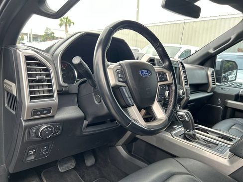 Used 2018 Ford F150 Platinum w/ Equipment Group 701A Luxury AWD/4WD image 10