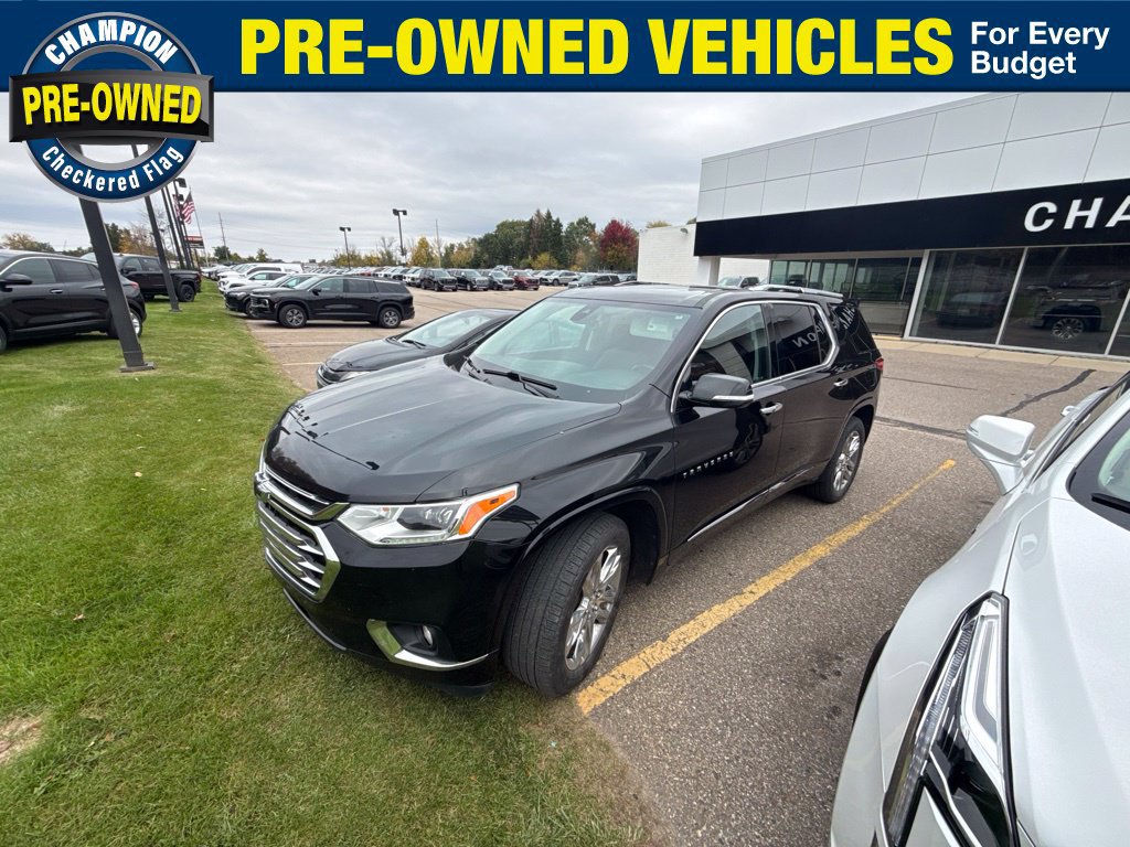 Used 2019 Chevrolet Traverse High Country w/ LPO, Floor Liner Package AWD/4WD image 1