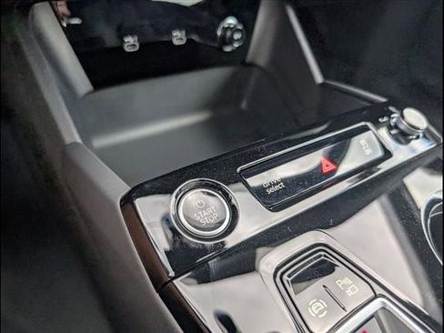 New 2025 Audi A6 e-tron Ultra image 12