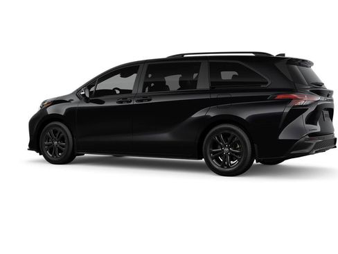 New 2026 Toyota Sienna XSE image 5