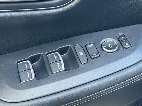 Used 2024 Honda HR-V Sport image 13