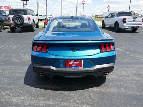 New 2026 Ford Mustang Coupe RWD image 5