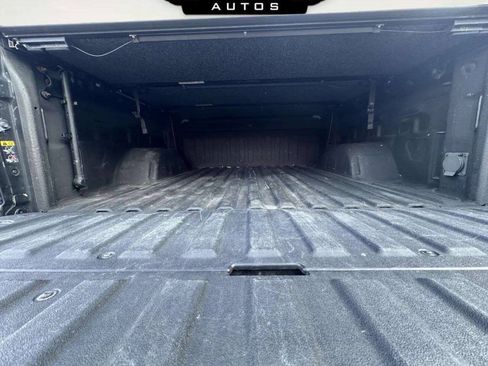 Used 2021 GMC Sierra 1500 SLT w/ SLT Premium Package AWD/4WD image 11