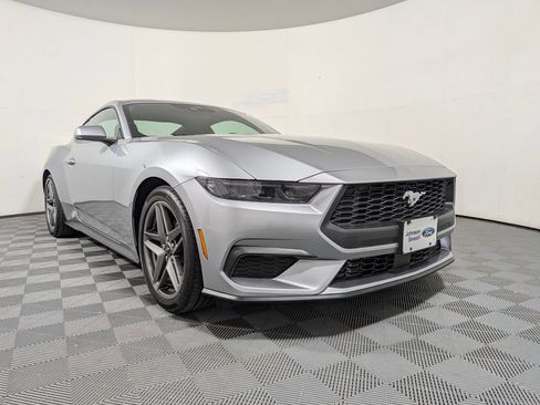 Used 2026 Ford Mustang Coupe RWD image 1