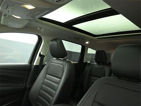 Certified 2018 Ford Escape Titanium w/ Ford Safe & Smart Package image 20