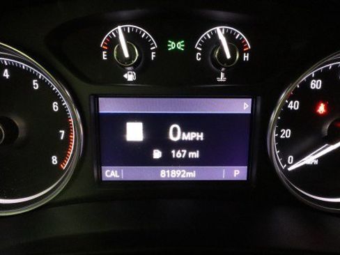 Used 2021 Buick Enclave Essence w/ Sound and Sites Package image 23