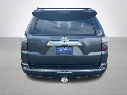 Used 2016 Toyota 4Runner Limited image 8