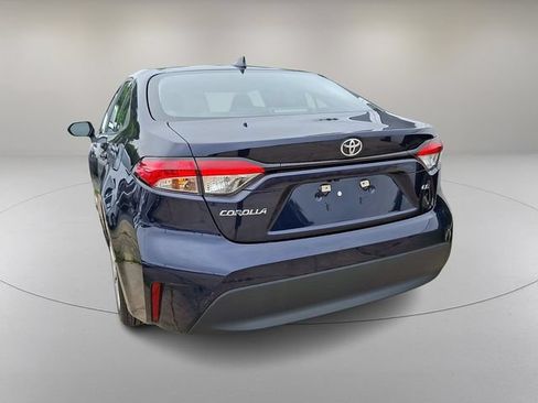 Used 2024 Toyota Corolla LE FWD image 8