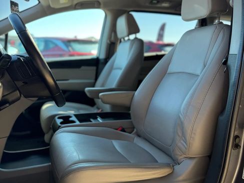 Used 2019 Honda Odyssey EX-L image 8