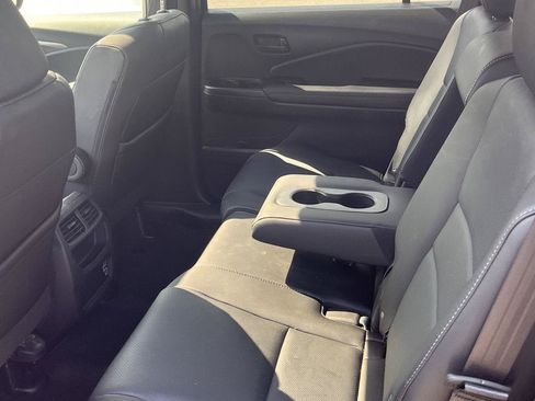 Used 2023 Honda Passport EX-L image 18