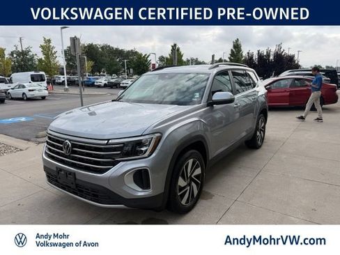 Used 2026 Volkswagen Atlas SE AWD/4WD image 3