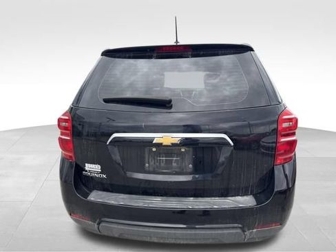 Used 2017 Chevrolet Equinox LS FWD image 5