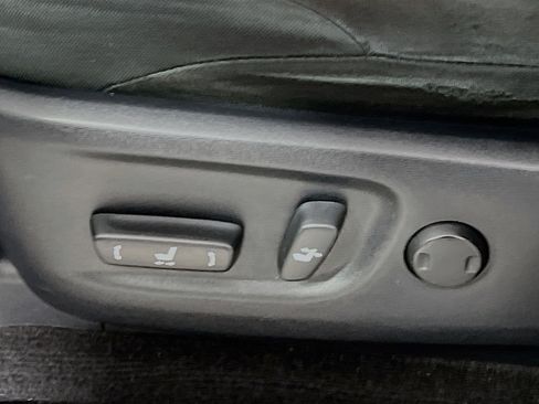 Used 2018 Toyota 4Runner SR5 image 16