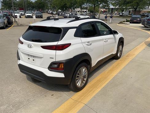 Used 2021 Hyundai Kona SEL AWD/4WD image 3
