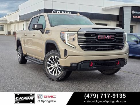 Used 2023 GMC Sierra 1500 AT4 AWD/4WD image 1