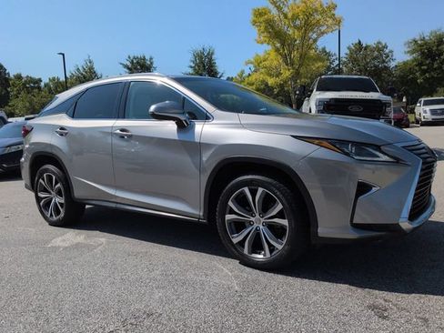 Used 2017 Lexus RX 350 FWD w/ Premium Package image 2