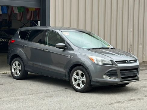 Used 2014 Ford Escape SE FWD image 1