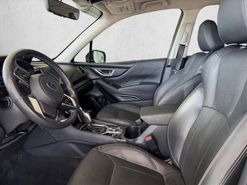 Used 2019 Subaru Forester Touring w/ Popular Package #3 AWD/4WD image 9