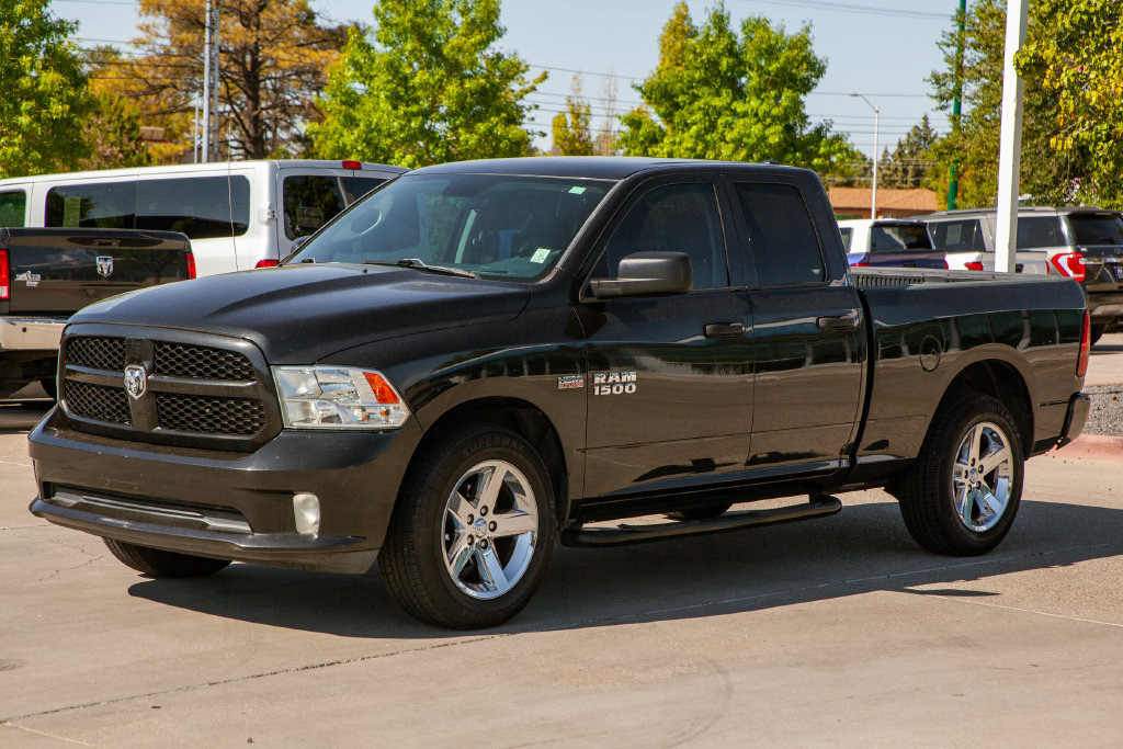 Used 2018 RAM 1500 Express RWD image 9