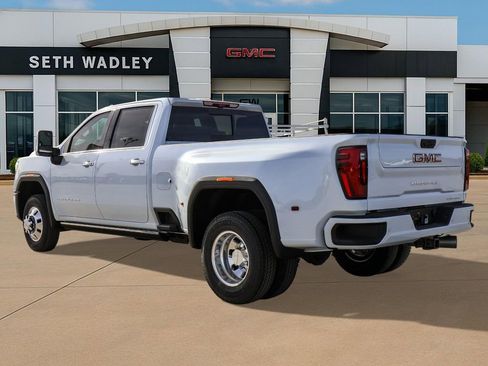 New 2026 GMC Sierra 3500 Denali w/ Denali Reserve Package image 5