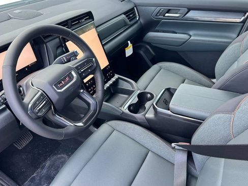 New 2026 GMC Terrain AT4 AWD/4WD image 7