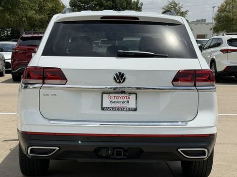 Used 2023 Volkswagen Atlas SE w/ Black Wheel Package FWD image 5