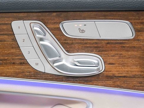 Certified 2022 Mercedes-Benz GLC 300 GLC 300 image 23