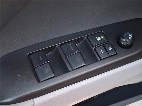Certified 2024 Toyota Camry SE FWD image 13