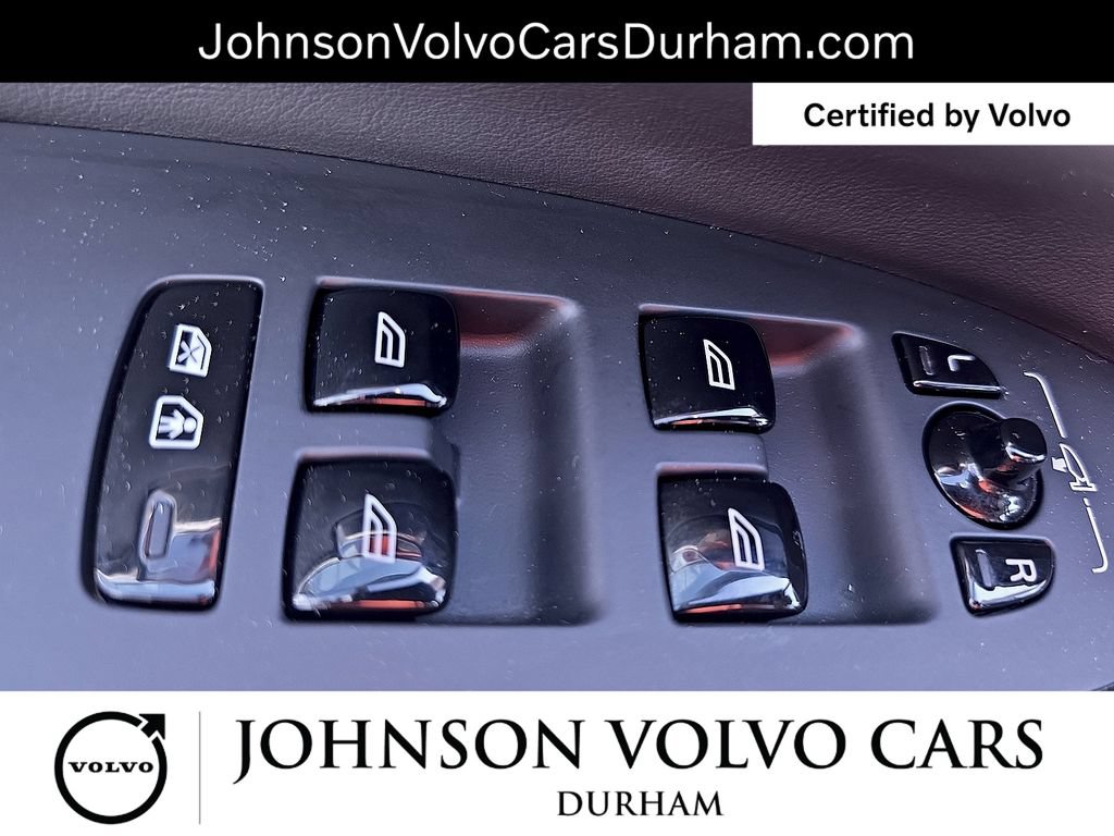 Used 2025 Volvo XC90 B6 Plus AWD/4WD image 40