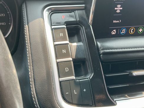 Used 2021 Chevrolet Tahoe LS RWD image 15
