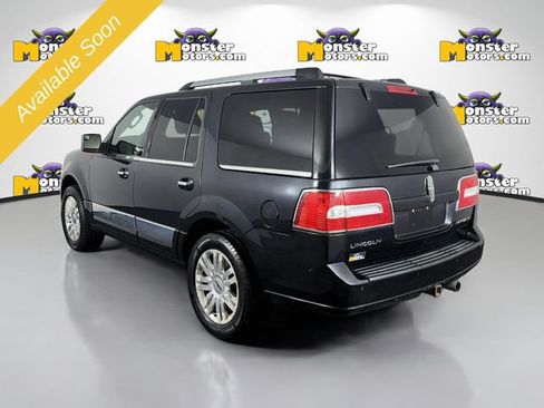 Used 2014 Lincoln Navigator 4WD image 7