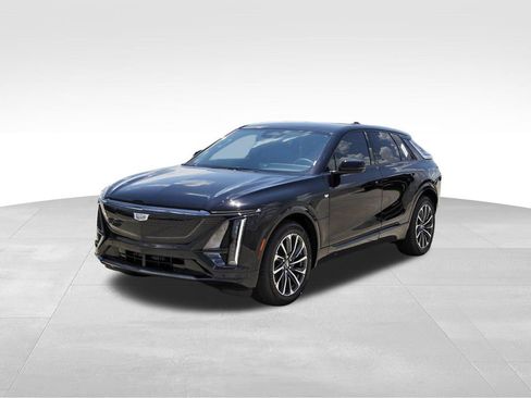 New 2026 Cadillac Lyriq Sport AWD/4WD image 2
