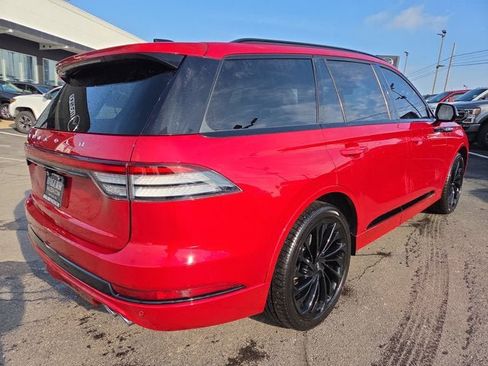 Used 2025 Lincoln Aviator Reserve w/ Equipment Group 201A image 5